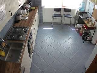 voyeurcam julmodels kitchen 2